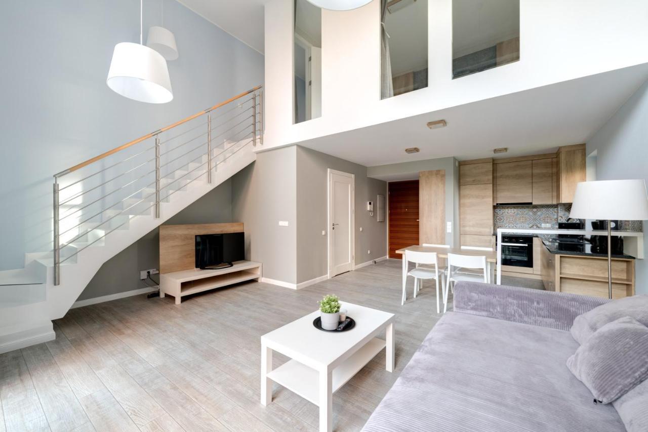 3 City Apartments - Waterlane Valhalla グダニスク エクステリア 写真