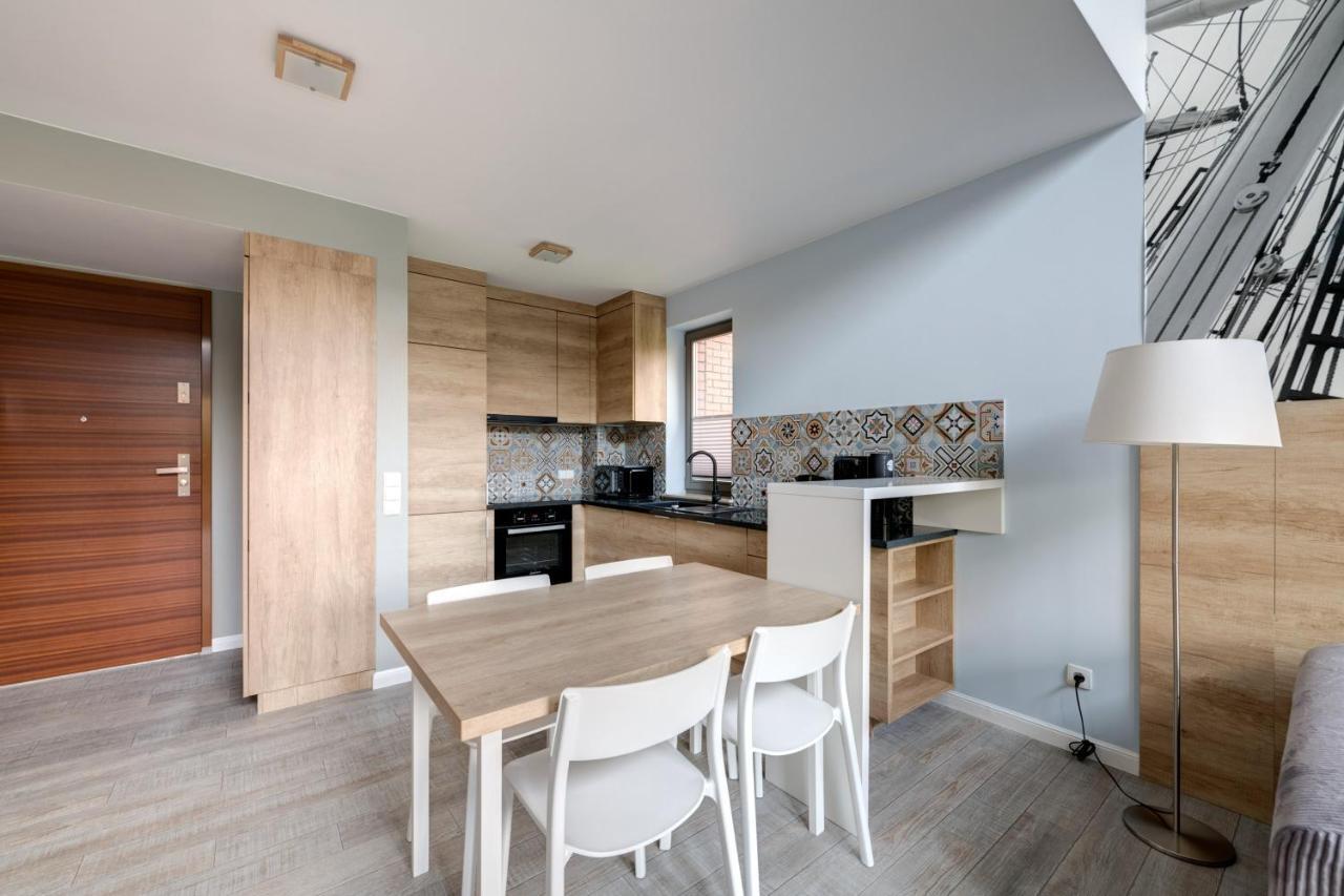 3 City Apartments - Waterlane Valhalla グダニスク エクステリア 写真