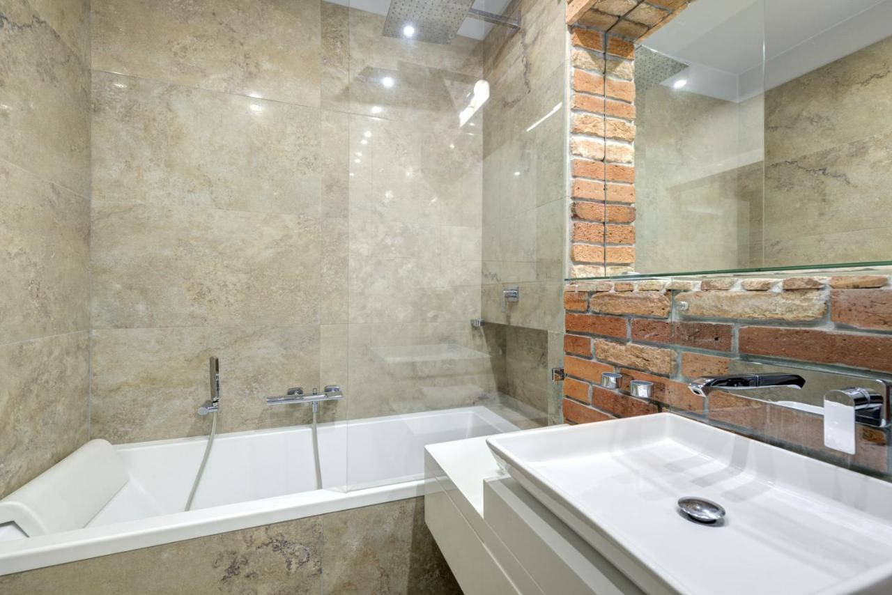 3 City Apartments - Waterlane Valhalla グダニスク エクステリア 写真
